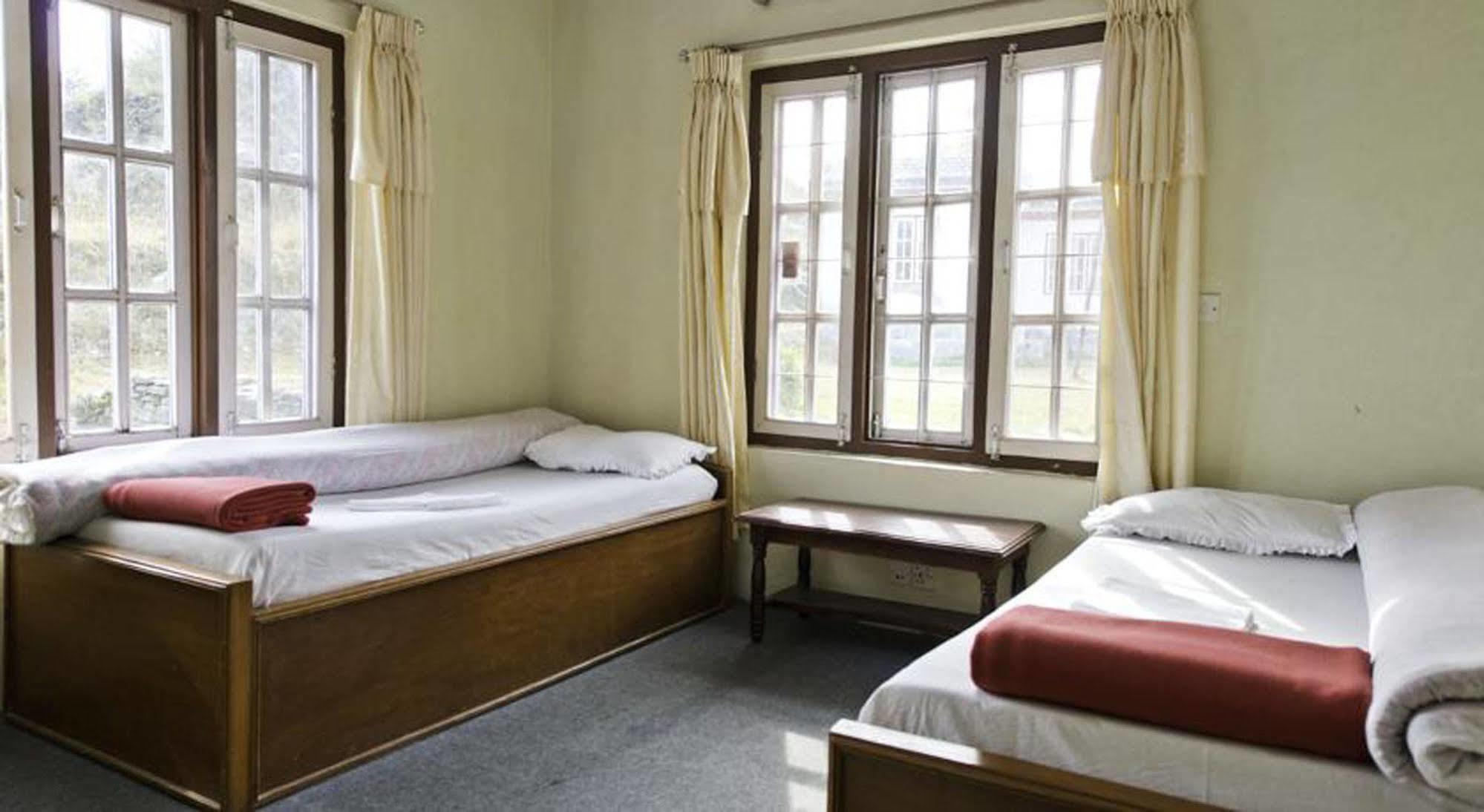 Sarangkot Sherpa Resort P Ltd Pokhara Exterior photo
